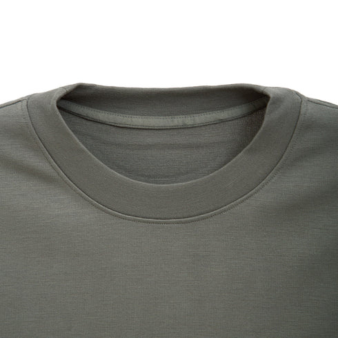 GOOPiEMADE 3D-Form Pocket Tee L-Gray M_model-01 Degli Uberti